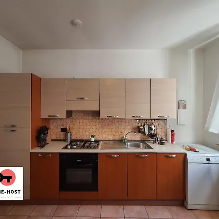 Apartment Accogliente In Centro A Monza
