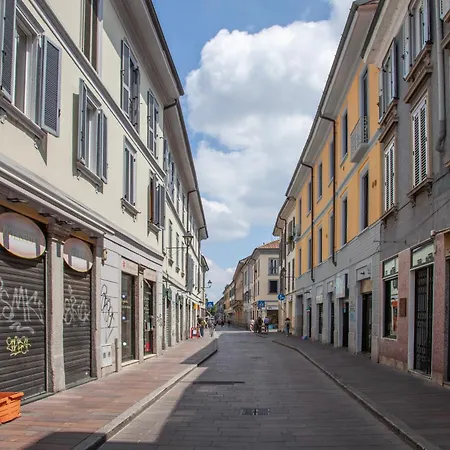Accogliente In Centro A * Monza